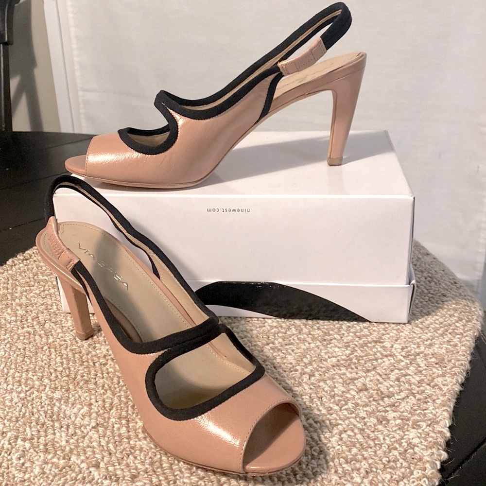 Women’s Nude Peep-Toe Slingback Heels with Black Trim